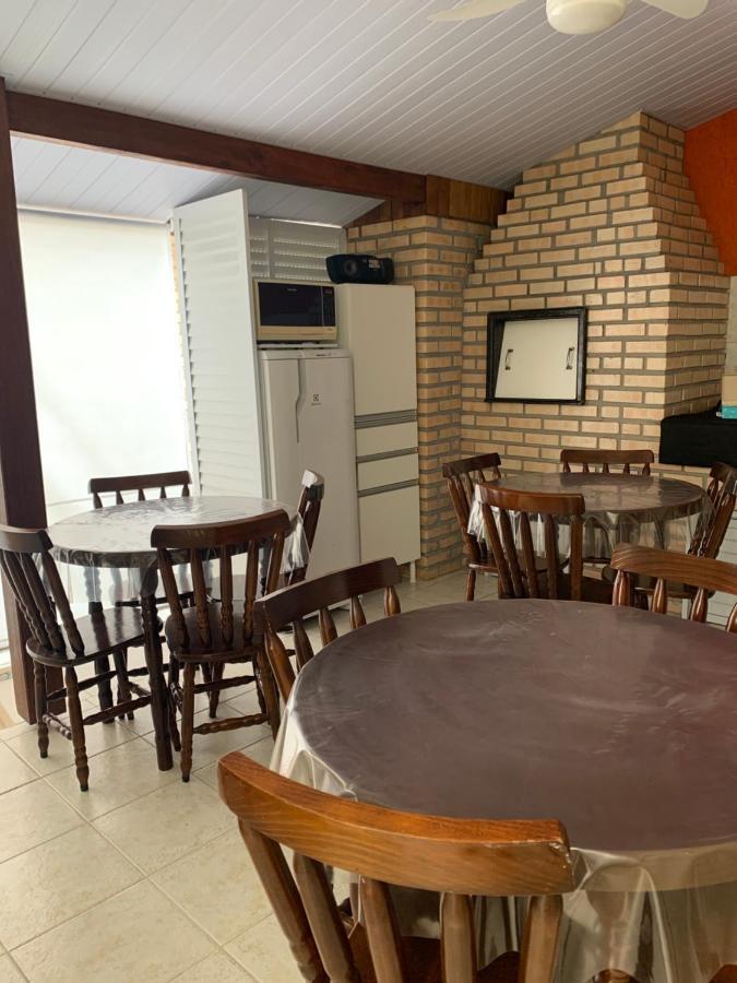 Apto E Suites Praia Do Itapocoroi Пеня Екстериор снимка