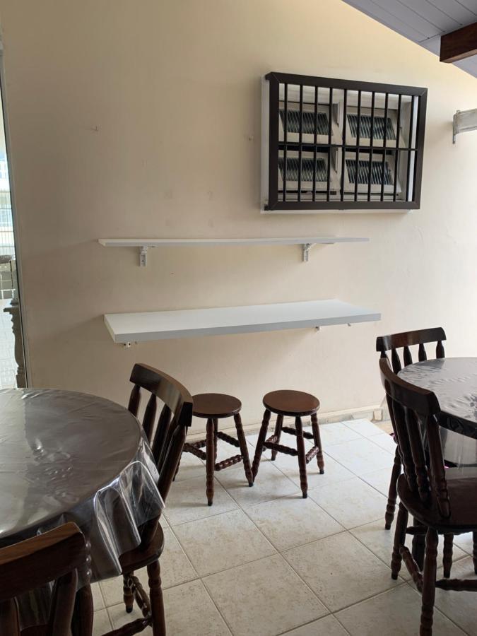 Apto E Suites Praia Do Itapocoroi Пеня Екстериор снимка