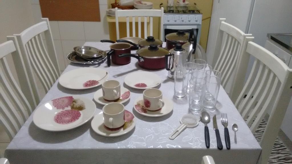 Apto E Suites Praia Do Itapocoroi Пеня Екстериор снимка
