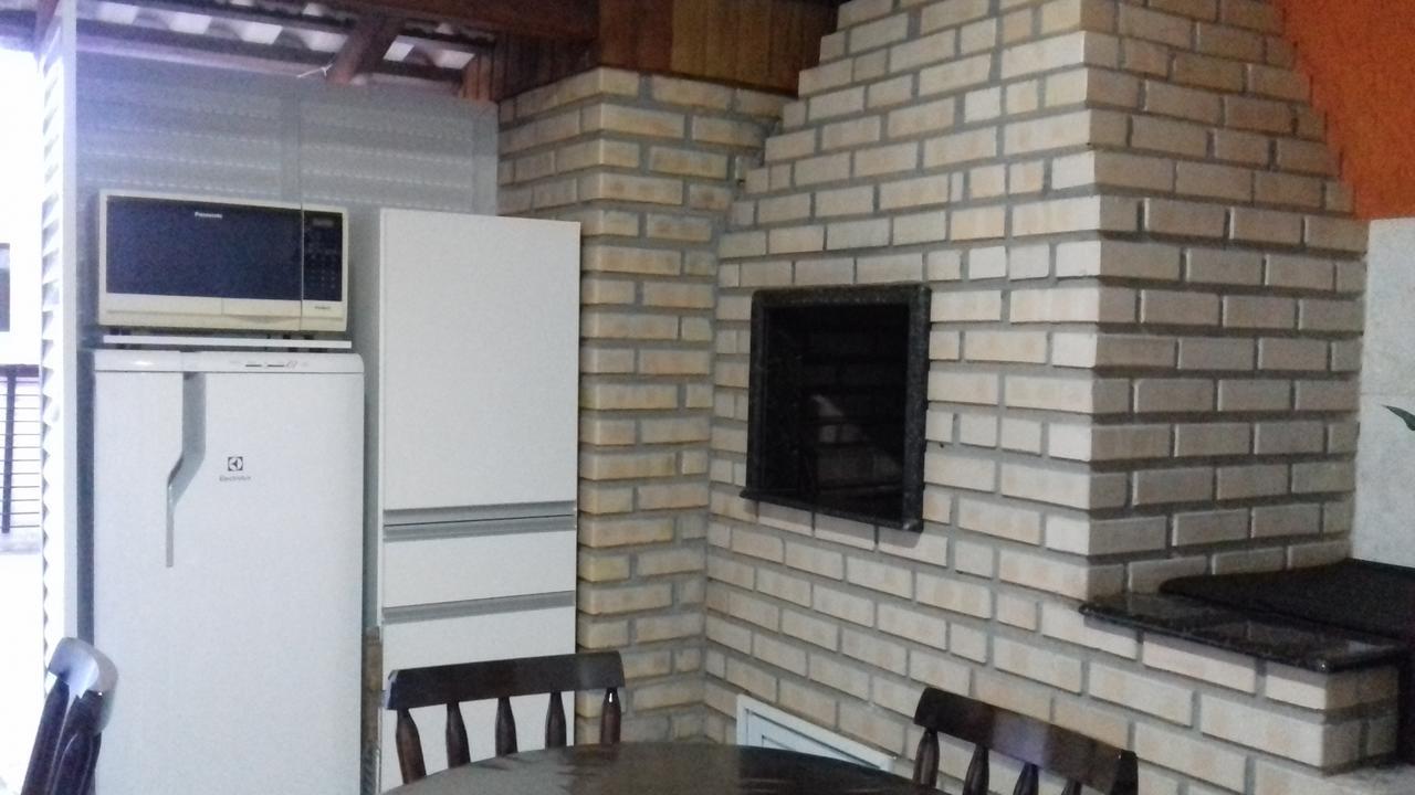 Apto E Suites Praia Do Itapocoroi Пеня Екстериор снимка
